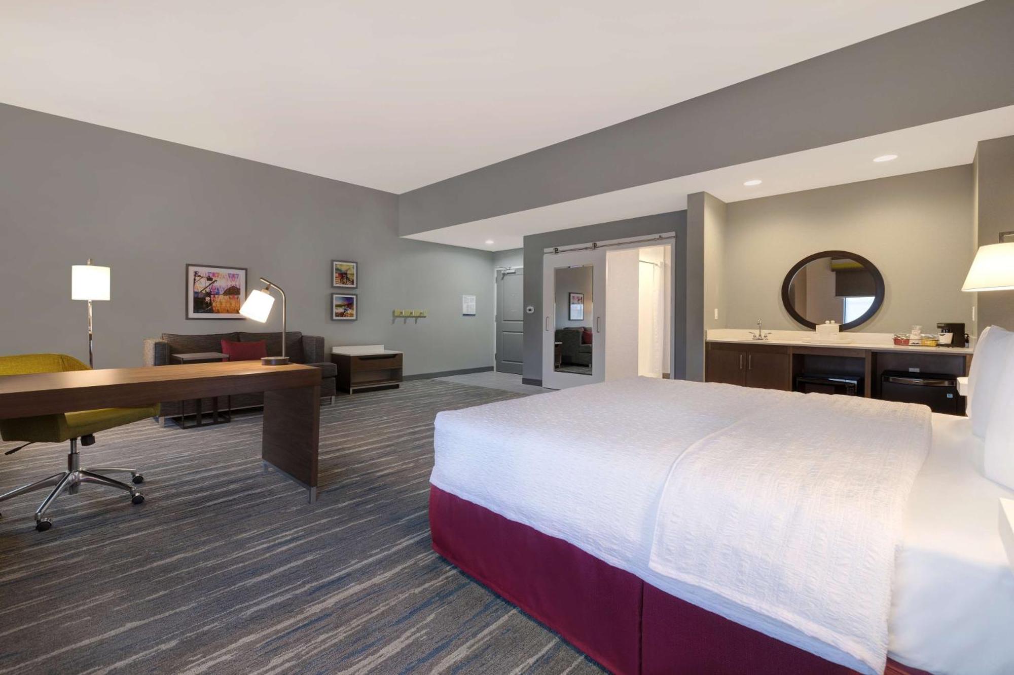 Hampton Inn & Suites Marina Dış mekan fotoğraf