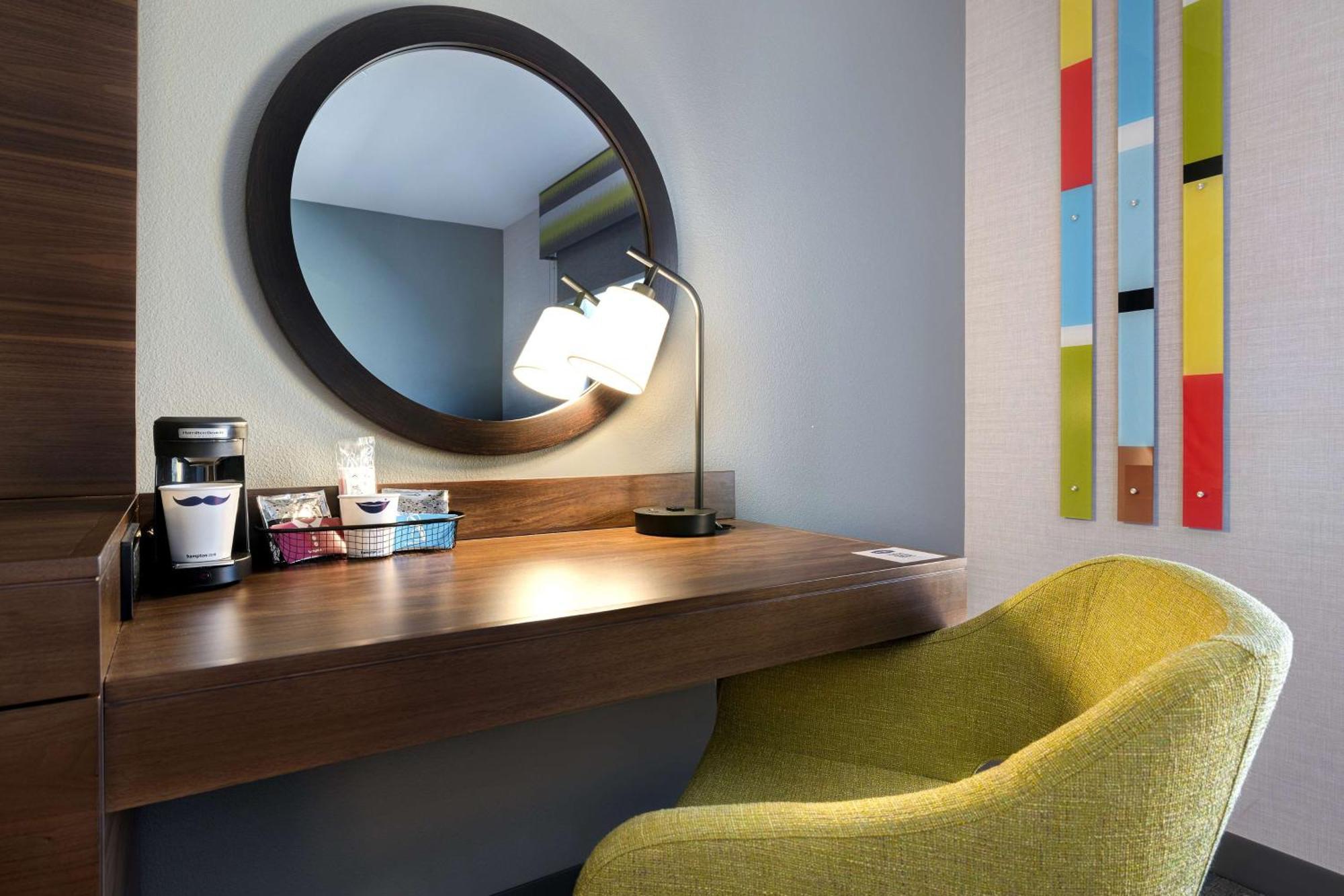 Hampton Inn & Suites Marina Dış mekan fotoğraf